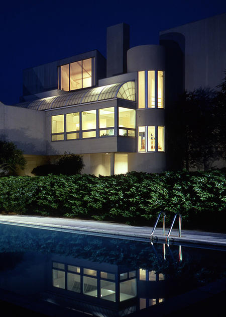 SURFSIDE DRIVE RESIDENCE | BRIDGEHAMPTON, NY